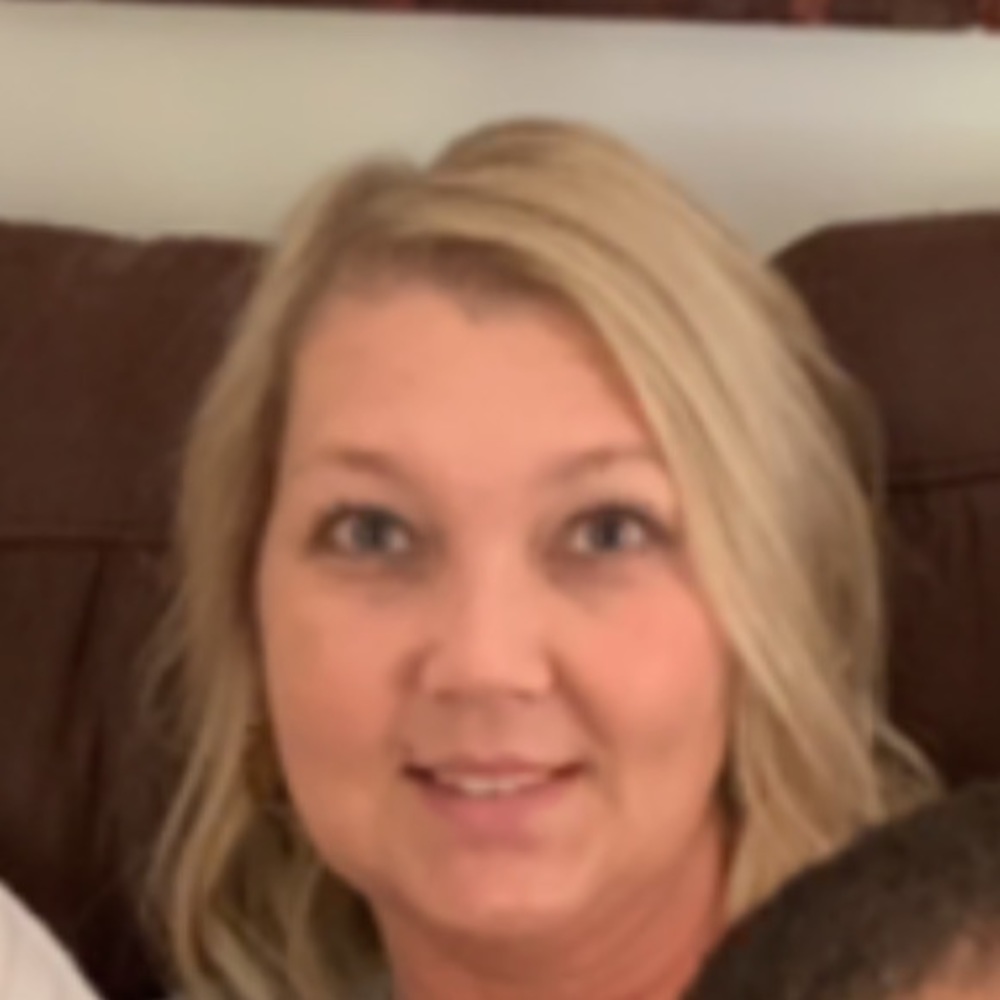 Meet your Posher, Angie